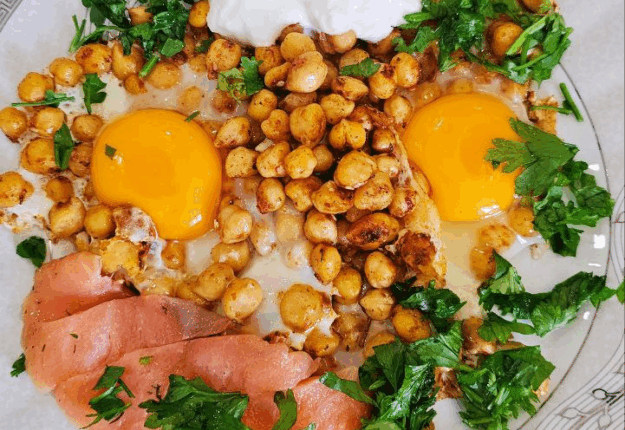 Spiced Chickpeas, Eggs & Salmon