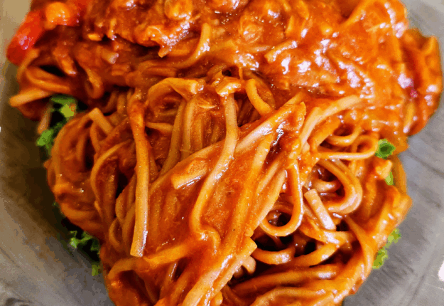 Spicy Tuna Udon Stir-Fry