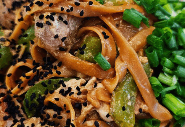 Tuna Soba with Tahini-Sesame Sauce