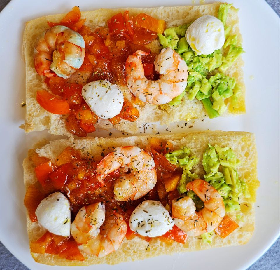 Ciabatta Toast with Persimmon, Avocado, Mozzarella & Shrimp