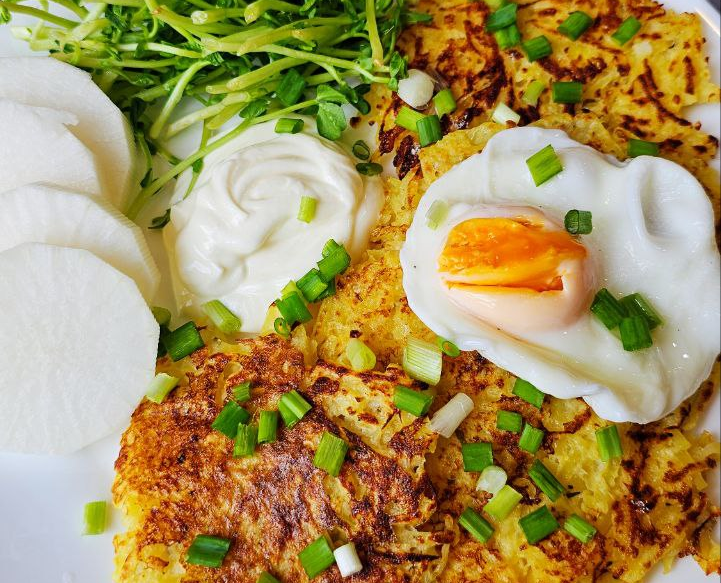 Crispy Potato Draniki (Belarusian Potato Pancakes)
