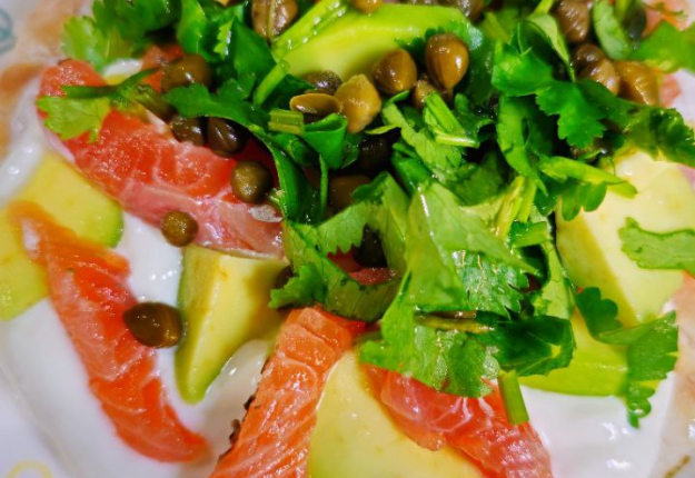 salmon pita