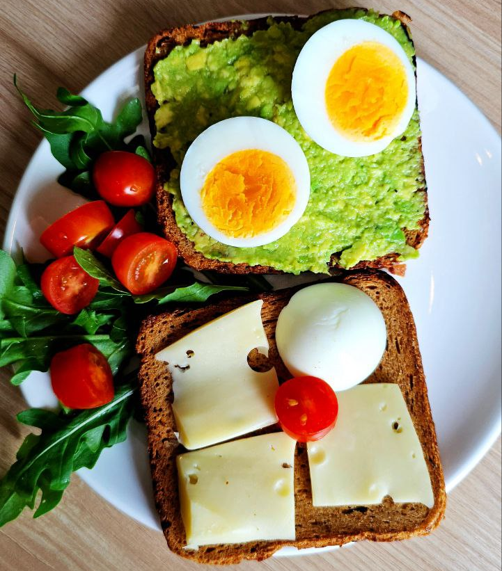 Avocado Toast with Egg, Cheese & Lime