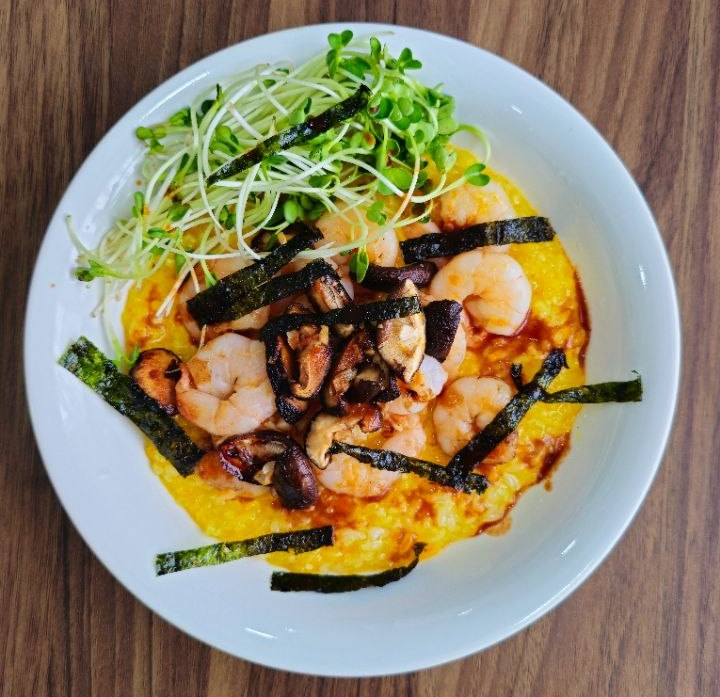 Shrimp-Congee with Dashi & Turmeric