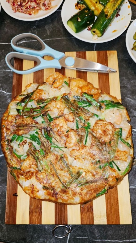 Pajeon Coreano de Mariscos con Camarones