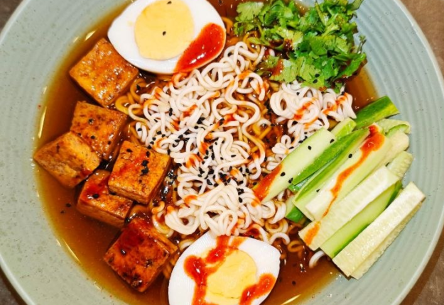 Cold-Gochujang-Noodle-Soup